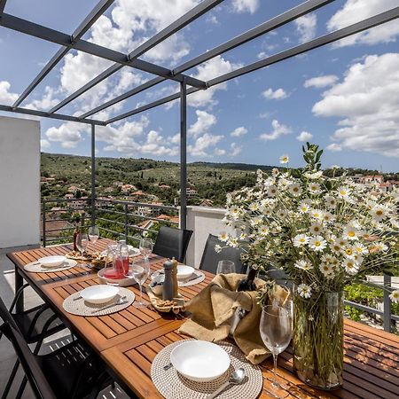 Villa Uzanca Splitska Ngoại thất bức ảnh