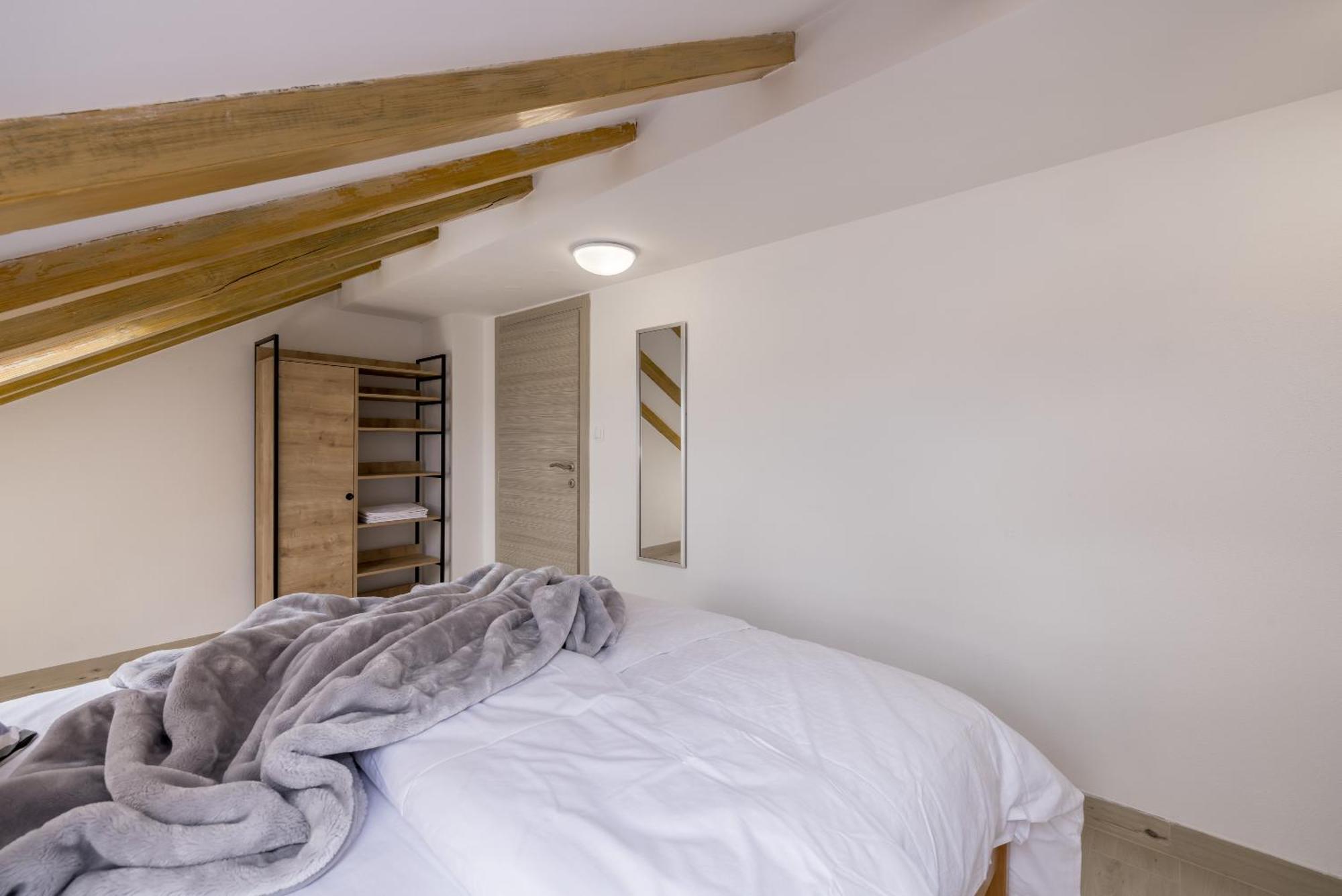 Villa Uzanca Splitska Ngoại thất bức ảnh